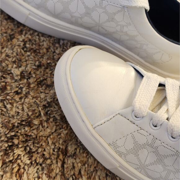 EUC Kate Spade Audrey White Leather Perforated Spade Sneakers Sz 9 - Picture 10 of 11